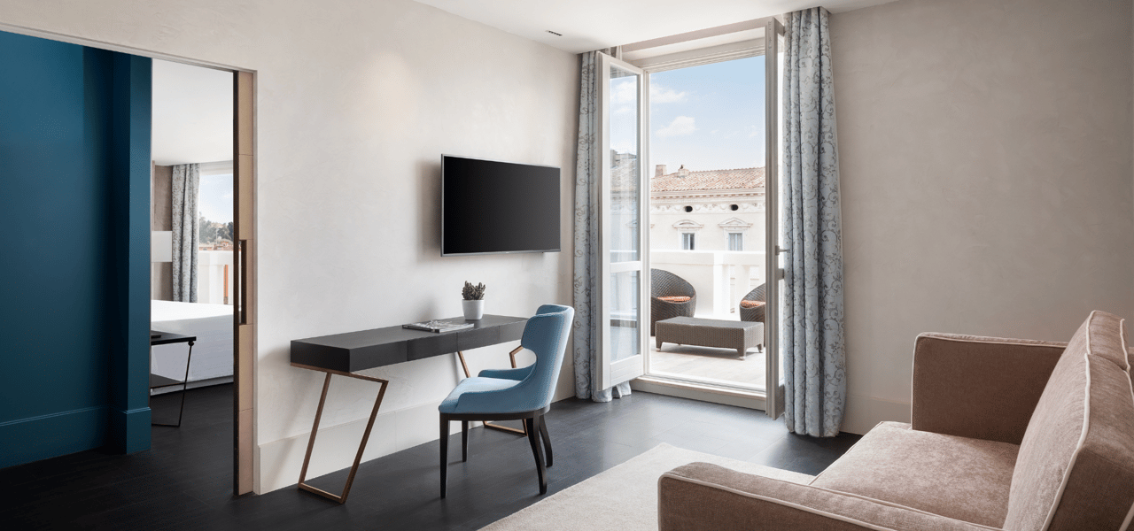 privilege suite