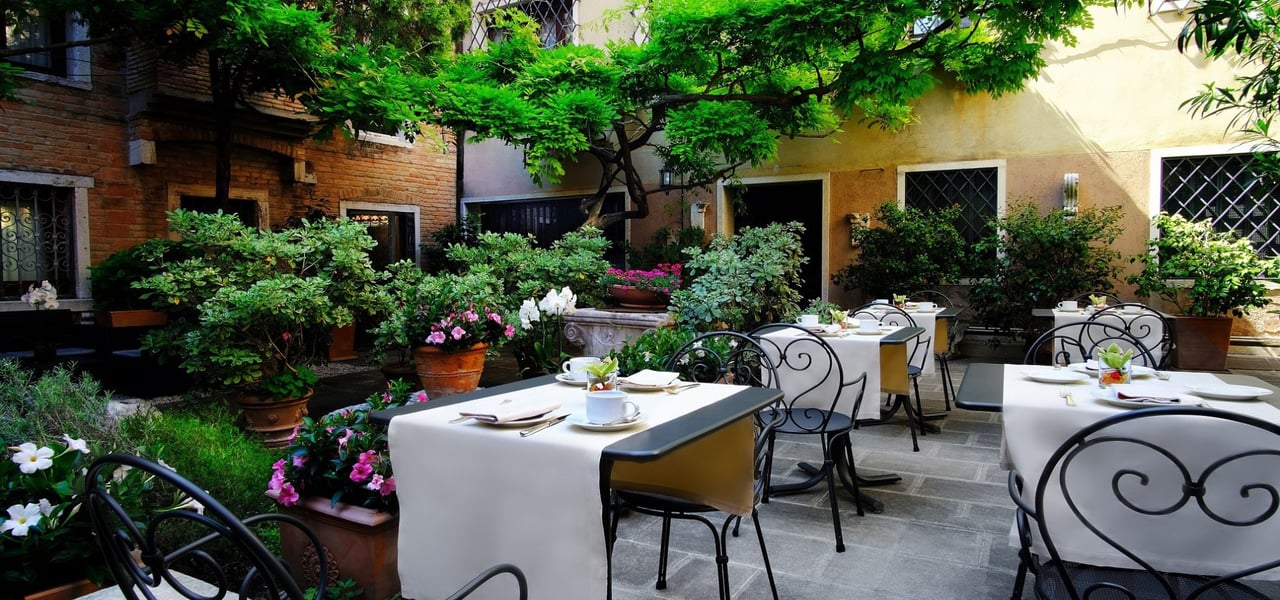 Sina Palazzo Sant'Angelo, sala prima colazione a Venezia