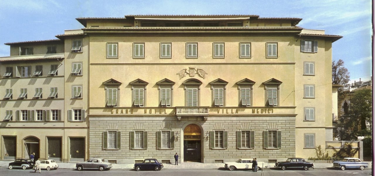 Sina Villa Medici Storia 1