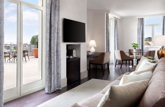 Trevi Suite With Terrace