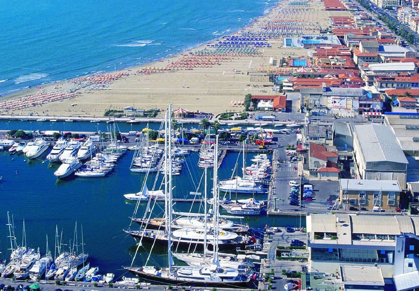 Hotel Sina Astor a Viareggio, 4 stelle sul mare